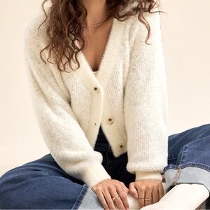 Elegant Cream Women's Cardigan